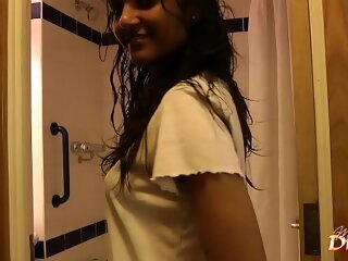 Indian Teen Divya Disturbance Hot Gorged with Shower