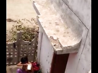Indian Big Boobs Neighbor Aunt Bath Rancid Hidden - Wowmoyback