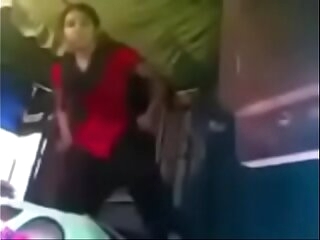 Aunty fucked with Desi pal plain Hindi audio