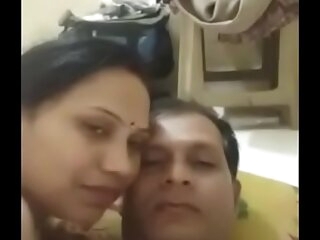 desi indian couple romance spliced give a spot on target blowjob